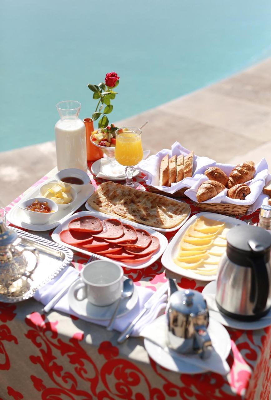 מלון Lahebichate Kenzi Club Agdal Medina מראה חיצוני תמונה A typical breakfast